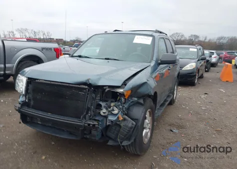 2012 Ford Escape Xlt z USA, uszkodzony, nr VIN 1FMCU9D72CKB76078